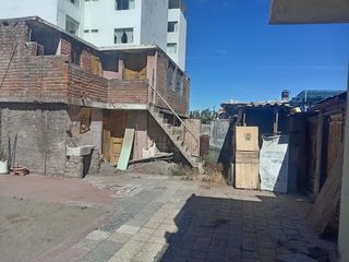 Foto 2 de ¡Oportunidad única! Casa a precio de terreno en Miraflores