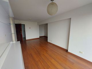 Foto 1 de ALQUILER DEPARTAMENTO DE 69m2 CON ESTACIONAMIENTO EN CALLE MANUEL VILLAVICENCIO EN LINCE