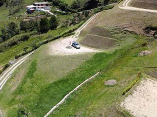 Foto 4 de venta de lotes en el peñol con vista a la represa y a la piedra del peñol.