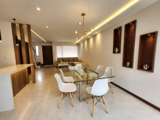 Foto 2 de En Ricaurte casa En Venta de 3 dormitorios Aplica crédito VIP