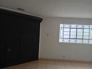 Foto 2 de ALQUILO LOCAL COMERCIAL CERCA A LA CLINICA UNIVERSITARIA Y ESSALUD - COMAS