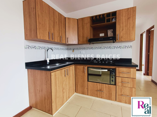 Foto 2 de Apartamento en arriendo – 4º piso con ascensor