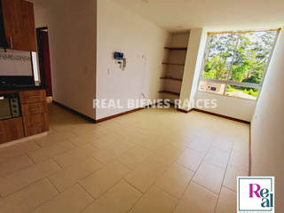 Foto 3 de Apartamento en arriendo – 4º piso con ascensor