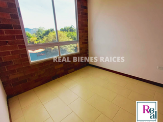Foto 7 de Apartamento en arriendo – 4º piso con ascensor