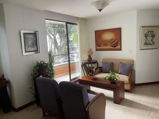 Foto 2 de Venta Apartamento en Medellín - El Poblado