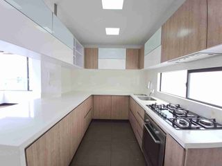 Foto 3 de APARTAMENTO EN ARRIENDO PASADENA 167 m2