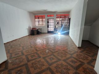 Foto 4 de SE VENDE CASA EN SAN JUAN DE LURIGANCHO
