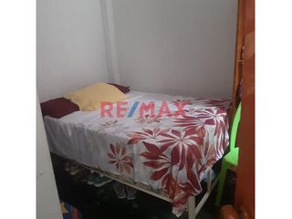 Foto 6 de Casa Con Local Comercial En Primer Piso