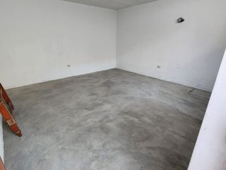 Foto 10 de SE VENDE CASA EN SAN JUAN DE LURIGANCHO