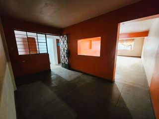 Foto 19 de SE VENDE CASA EN SAN JUAN DE LURIGANCHO