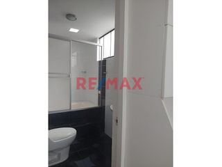 Foto 10 de Alquilo Dúplex Espacioso Cerca Al Colegio Claretiano En Urb. La Arboleda – S/2,500 ¡Excelente Ubicación!