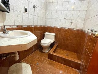 Foto 8 de VENDO CASA EN EL PINAR CON PATIO, COCHERA Y EXCELENTE UBICACIÓN.