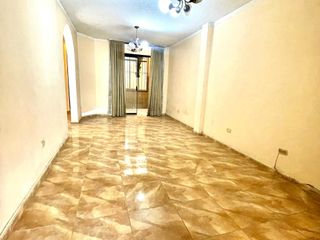 Foto 2 de VENDO CASA EN EL PINAR CON PATIO, COCHERA Y EXCELENTE UBICACIÓN.