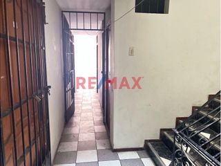 Foto 6 de Se Alquila Casa Productiva De 5 Pisos-Urb.Monserrate Cerca A Isabel De Bobadilla Y Pocas Cuadras De Husares De Junin-480M2