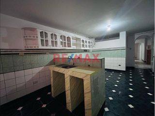 Foto 7 de Se Alquila Casa Productiva De 5 Pisos-Urb.Monserrate Cerca A Isabel De Bobadilla Y Pocas Cuadras De Husares De Junin-480M2