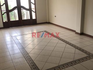Foto 16 de Hermosa Casa En Venta 602.30 M2 En Las Lomas De Huanchaco 320,000 Dolares