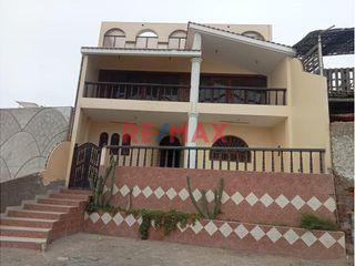Foto 18 de Hermosa Casa En Venta 602.30 M2 En Las Lomas De Huanchaco 320,000 Dolares