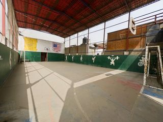 Foto 1 de VENTA DE EDIFICIO DE 4 PISOS, CHACLACAYO, 974 m2
