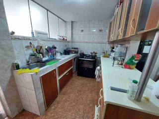 Foto 3 de Se vende Departamento en Primer piso en San Juan de Miraflores  130m2  Cochera