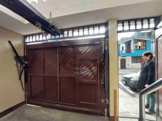 Foto 11 de Se vende Departamento en Primer piso en San Juan de Miraflores  130m2  Cochera