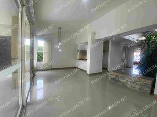 Foto 4 de se arrienda casa de un piso en hacienda el castillo