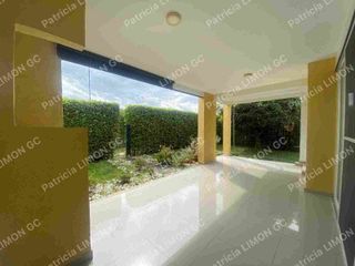Foto 8 de se arrienda casa de un piso en hacienda el castillo