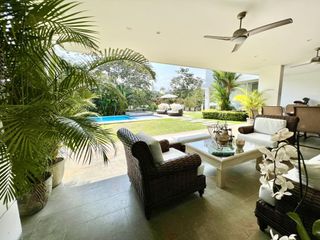 Foto 4 de 🏡 ¡Descubre esta espectacular casa en Altos de Ciudad Jardín, Cali!