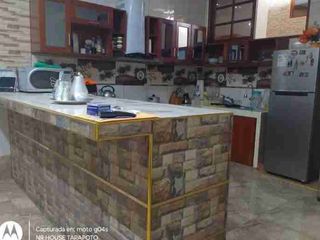 Foto 3 de Vendo Casa ideal para vivienda o negocio Airbnb, de alto potencial comercial a 3 cuadras de la plaza de Armas de Tarapoto