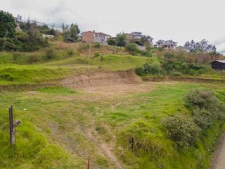 Foto 4 de Terreno con Excelente Vista de Venta en Cuenca - Sector Monay Baguanchi