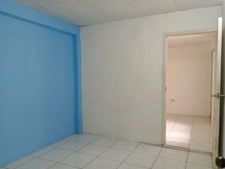 Foto 8 de ALQUILER DE CASA EN CIUDADELA AURORA CERCA DE TODO