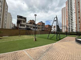 Foto 4 de Arriendo Apartamento en Conjunto  TURÓ, en la zona de la Hacienda San Rafael de la Calle 134.