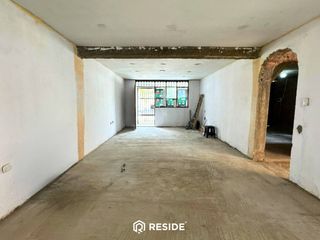 Foto 3 de Venta de casa en Urbanización Covicorti, Trujillo – Frente a parque y con gran potencial