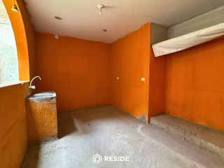 Foto 6 de Venta de casa en Urbanización Covicorti, Trujillo – Frente a parque y con gran potencial