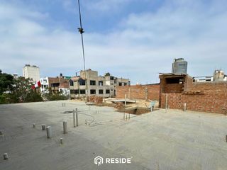Foto 20 de Venta de casa en Urbanización Covicorti, Trujillo – Frente a parque y con gran potencial