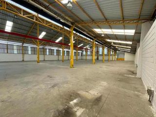 Foto 2 de Bodega Nave Industrial de arriendo autopista Cuenca Azogues sector zhullin Uso de suelo Medio Impacto ideal para industria