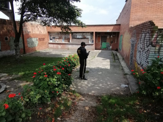 Foto 2 de Se Vende Lote con Construcción- Bogotá - Barrio la Victoria