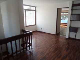 Foto 15 de ALQUILO CASA TIPO DUPLEX EN SURCO