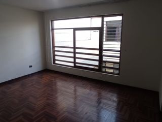 Foto 23 de ALQUILO CASA TIPO DUPLEX EN SURCO