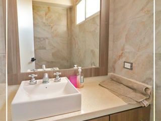 Foto 14 de En Venta: Departamento Esquinero con Vista Al Mar en Manta