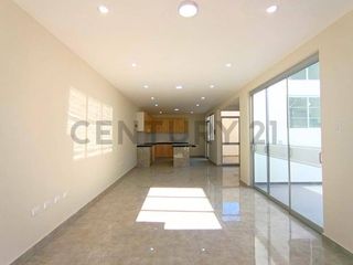 Foto 1 de VENTA DE CASA EN ESTRENO EN LA CIUDAD DE TACNA