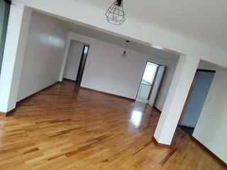 Foto 1 de Alquilo Departamento en 4 piso