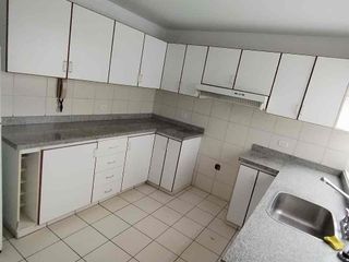 Foto 5 de Alquilo Departamento en 4 piso