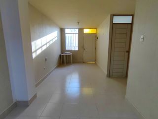 Foto 3 de Acogedora Casa en Alquiler en Urb. Sol de Ica Los Portales