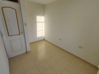 Foto 20 de Acogedora Casa en Alquiler en Urb. Sol de Ica Los Portales
