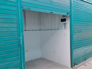 Foto 5 de 🔹 ¡Tu negocio listo para despegar! Venta de local comercial en Ecoplaza de Ate 🔹