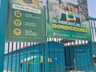 Foto 1 de 🔹 ¡Tu negocio listo para despegar! Venta de local comercial en Ecoplaza de Ate 🔹