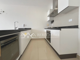 Foto 4 de Venta de apartamento con 2 habitaciones