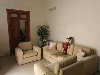Foto 2 de Chiclayo: Venta Casa Cerca a La Plaza de Armas, 2 Calles.