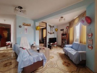 Foto 3 de VENTA DE CASA EN ESQUINA DE 167M2 A CUADRA Y MEDIA DE LA PANAMERICANA NORTE
