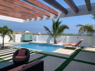 Foto 5 de casa lujosa de venta en santa marianita manta B/L